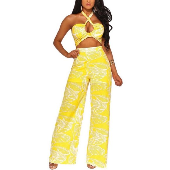 Floral Print Halter Neck Cutout Wide Leg Jumpsuit - Picture 2 of 6